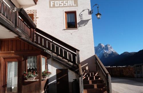 Colle Santa Lucia Apartment | Cesa Fossal