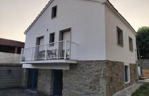 Chantada House | Cesarina Urban Rural House