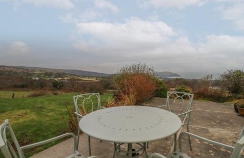 Newport House | Ceunant