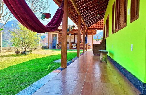 Castelo Cottage | Chácara Aconchegante Excelente Para Você Descansar com sua Família!