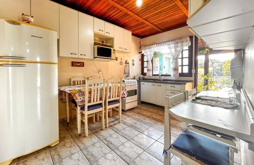 Mairinque Ski Chalet | Chácara com piscina, churrasqueira, WiFi e quadra