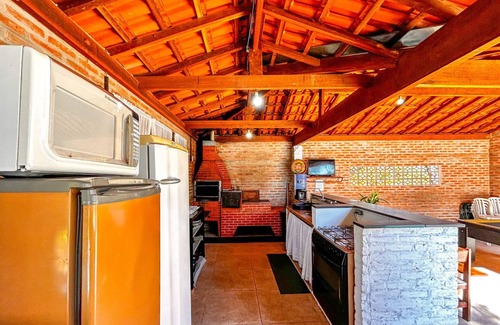 Botucatu House | Chácara com piscina e churrasq em Botucatu/SP