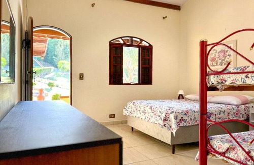 Guararema House | Chácara com Wi-Fi e muito lazer em Guararema/SP