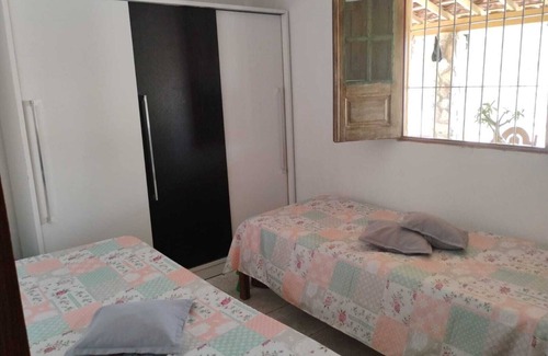 Bezerros Hotel | Chácara Moreira Lima Com Piscina em Bezerros - Pernambuco/Próx. a Serra Negra