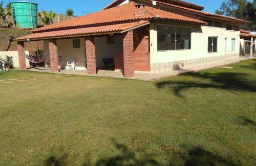 Vargem House | Chácara muito espaçosa para seus fins de semanas