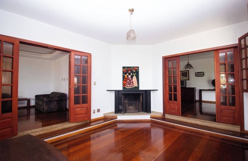 Novo Horizonte House | Chácara totalmente equipada em Juiz de Fora/MG