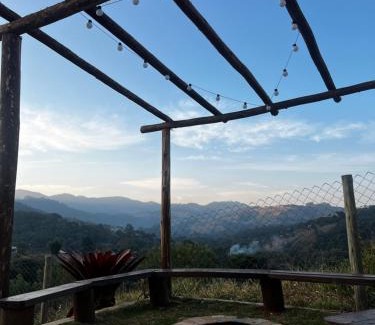 Extrema House | Chácara Vista das Montanhas