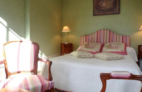 Bazincourt-sur-Epte Hotel | Château de la Râpée Hôtel restaurant