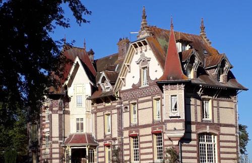 Bazincourt-sur-Epte Hotel | Château de la Râpée Hôtel restaurant