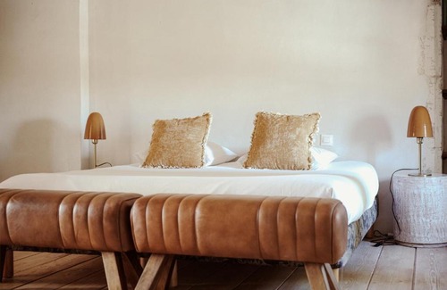 Saint-Porchaire House | Château de La Vallade