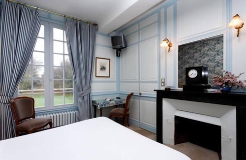 Bezancourt Hotel | Château du Landel, The Originals Relais