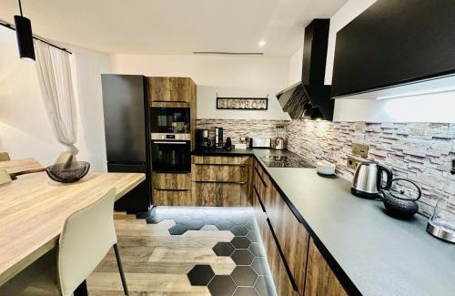 Hotel de Ville - Quinconces Apartment | Château Trompette Tourny