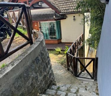 Penedo Cabin | Chalé 06 com hidro