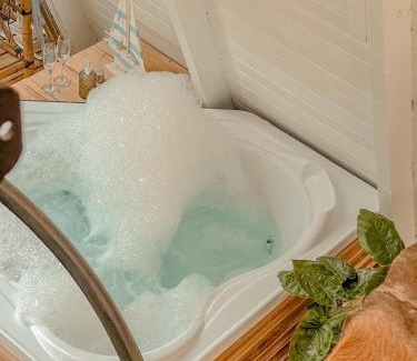 Mangueirinha Ski Chalet | Chalé A-Frame as Margens do Rio Marrecas