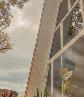 Mangueirinha Ski Chalet | Chalé A-Frame as Margens do Rio Marrecas