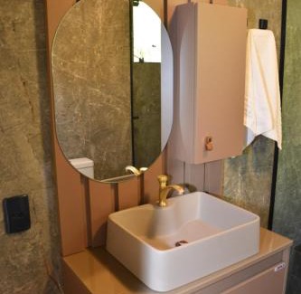 Barro Branco Ski Chalet | Chalé Austin Seja sua Melhor Versão