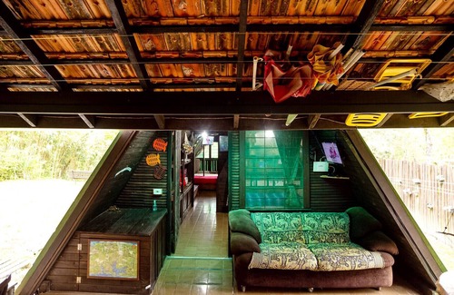 Paranagua Ski Chalet | Chalé Bombordo com Wi-Fi na Praia das Encantadas