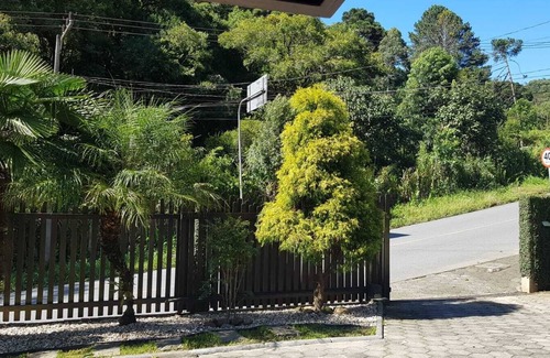 Schramm Ski Chalet | Chalé JS em São Bento do Sul SC