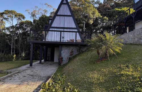 Sao Pedro de Alcantara Ski Chalet | Chalé com hidro, lareira e cozinha, perto Floripa