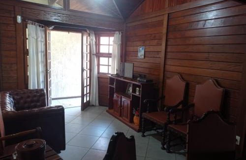 Sao Pedro da Aldeia Ski Chalet | Chalé da Teresa