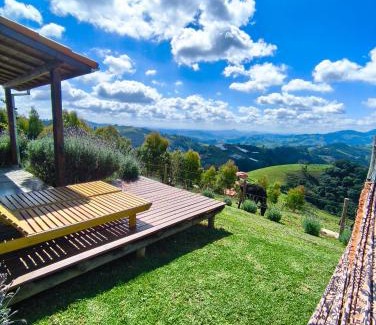 Costas Ski Chalet | Chalé horizonte azul