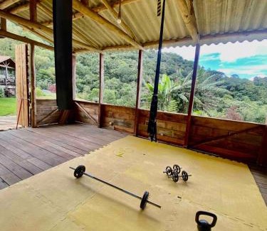 Goncalves House | Chalé na montanha com vista e lareira Mantiqueira