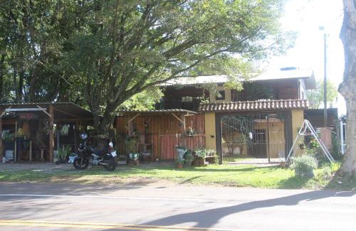 Picada Cafe Ski Chalet | Chalé na Serra Gaúcha, em Picada Café!