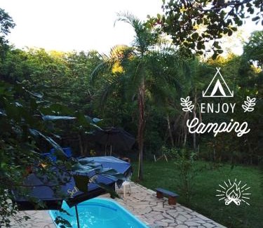 Pirenopolis House | Chalé Rio Piscina Cozinha Área de Lazer Pertinho da CidadeMaravilha