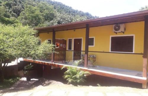 Reino Ski Chalet | Chalés Azuleto - Ilhabela
