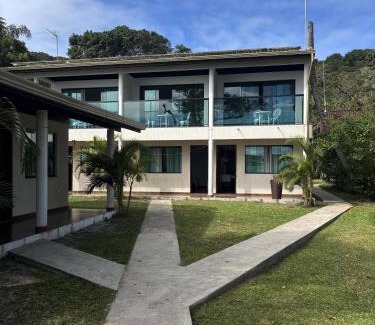 Paranagua Ski Chalet | Chalés do Laurindo