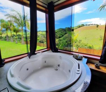 Bueno Brandao Cabin | Chalés e Bangalôs Capim Limão