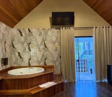 Petropolis Hotel | Chalés e Pousada - Centro Histórico - By Pousada Pricesa Isabel