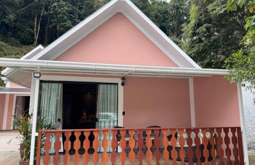 Petropolis Hotel | Chalés e Pousada - Centro Histórico - By Pousada Pricesa Isabel