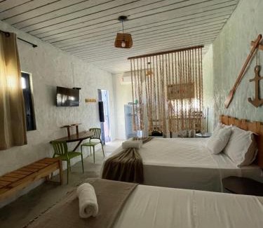 Porto da Rua Cabin | Chalés XIÉ