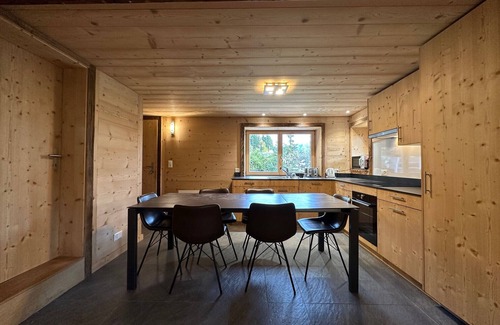 La Tzoumaz Ski Chalet | Chalet à Didi - Alpes Paradise- Ski in and out