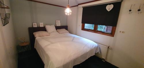 Municipality of Elburg Apartment | Chalet 11, in het bos