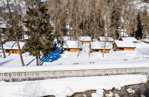 Fucine Ski Chalet | Chalet 2 étoiles - efafd0