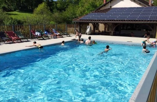 Reyrevignes Ski Chalet | Chalet 3 étoiles - Piscine - ccaidfd