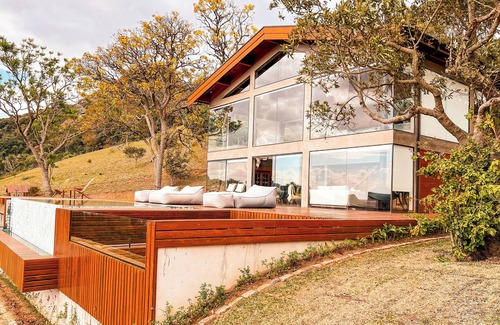 Sao Bento do Sapucai House | Chalet Above the Clouds - Entire House with Infinity Pool - São Bento do Sapucaí