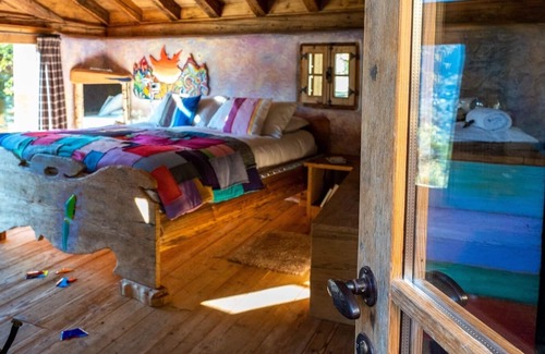 San Giacomo Filippo House | Chalet 'Armonia Res Albert' with Mountain View, Wi-Fi & Garden
