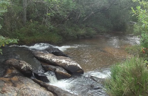 Sao Thome das Letras Cottage | Chalet at ET São Thomé das Letras MG with private waterfall