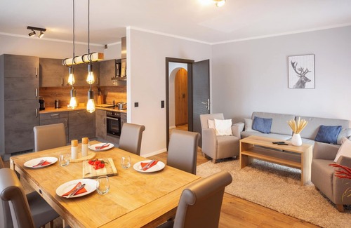 Hohegeiß Apartment | Chalet Bergzeit Family Wellness Suite für bis zu 12 Personen