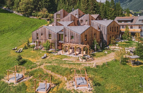 Valle di Casies Apartment | Chalet 'Blasla Olben 3-4P 2' with Mountain View, Shared Terrace and Wi-Fi