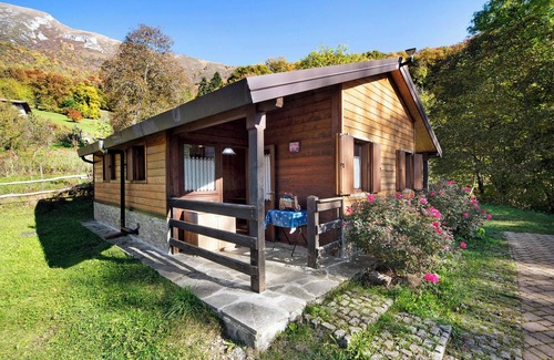 Barzio House | Chalet "Casa Bucaneve" with Mountain View, Wi-Fi & Garden