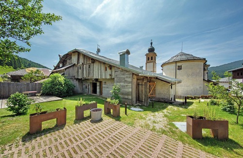Dosoledo Ski Chalet | Chalet 'Cedä M House' with Mountain View, Shared Terrace and Wi-Fi