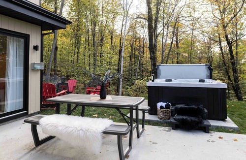 Argenteuil Regional County Municipality Ski Chalet | Chalet Ecohaven-Spa, nature & fire under the stars
