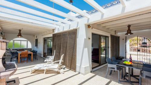 Presillas Bajas House | Chalet El Nido Níjar by Ruralidays