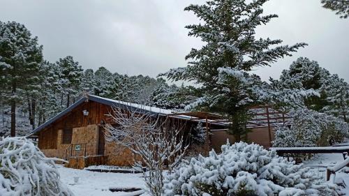 Villaverde de Guadalimar Ski Chalet | Chalet Esmeralda 3 d y 2 baños ZAFIRO LAGUNAZO Parque Natural Rio Mundo Riopar