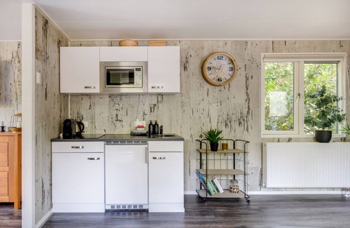 Municipality of Epe House | Chalet for Couples: Whirlpool, Sauna & Relaxation