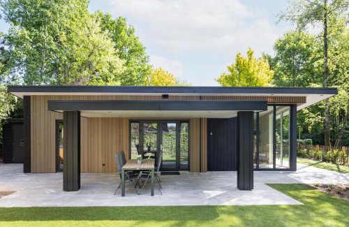 Krachtighuizen Ski Chalet | Chalet FoRest Veluwe with private hottub